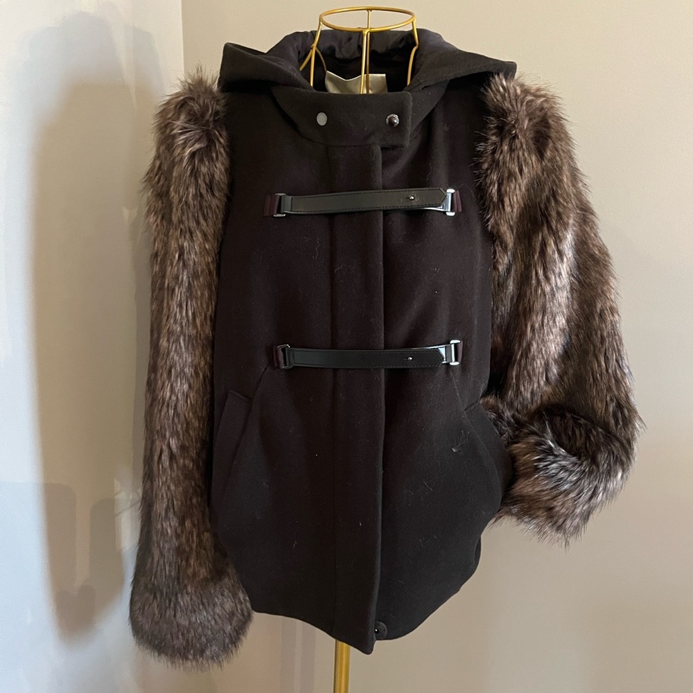 Leifsdottir Harlow Hooded Fur Sleeve Coat size 4